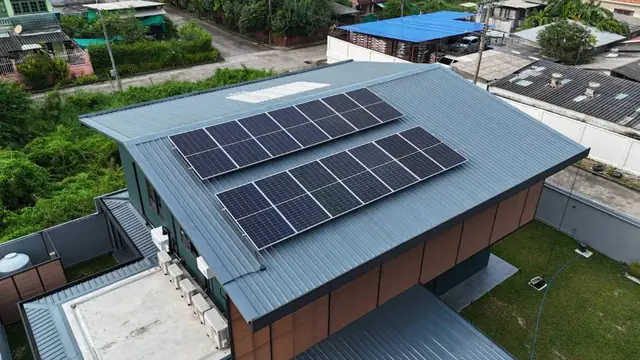 ติดตั้งโซลาร์เซลล์บ้านหลังคาเมทัลชีท — SolarCare PRO